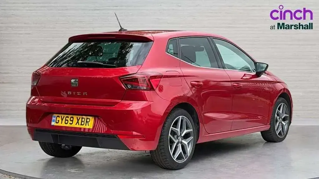 Used Seat Ibiza XCELLENCE 95 HP (69 kW) 2019 Red Hatchback