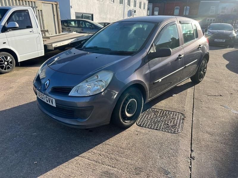 Used Renault Clio II Expression 2007 Blue Hatchback