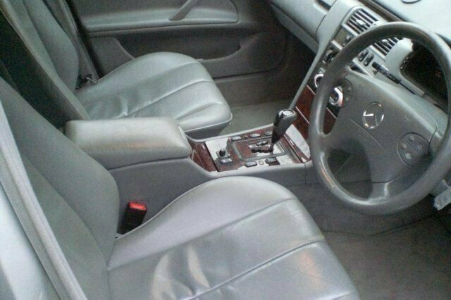 Used Mercedes E200 Classic 2000 Estate