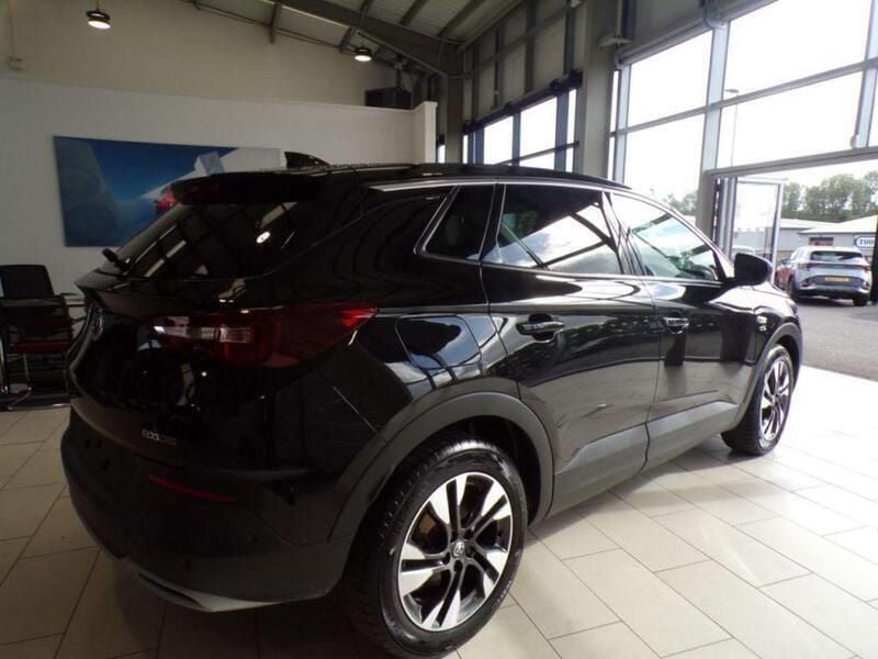 Black Used 2020 Vauxhall Grandland X S SUV | £12,999 (Fair price) - Image 1/4