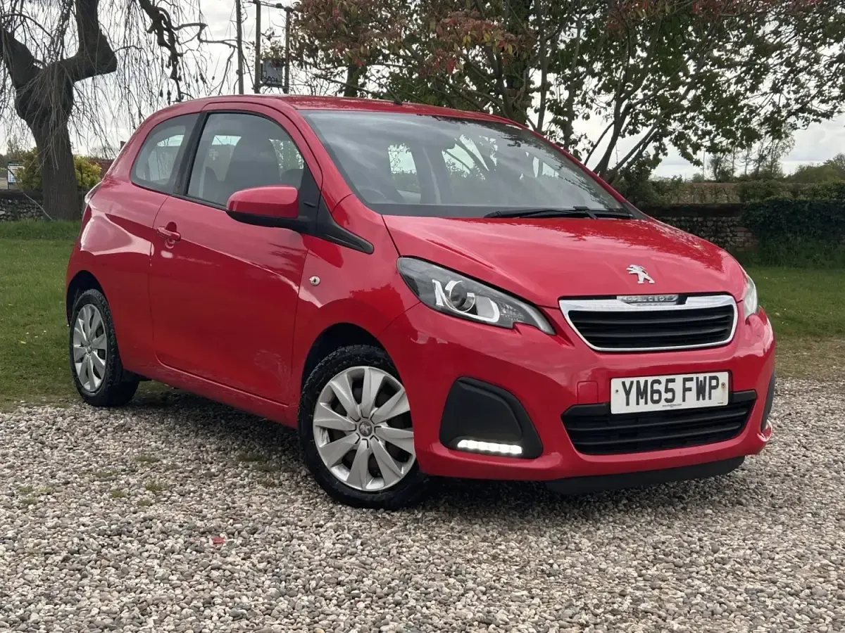 Begagnad Peugeot 108 Active 68 HK (50 kW) 2016 Röd Halvkombi