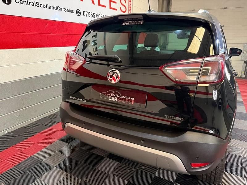 Second-hand Vauxhall Crossland X Elite 130 CP (95 kW) 2018 Negru SUV