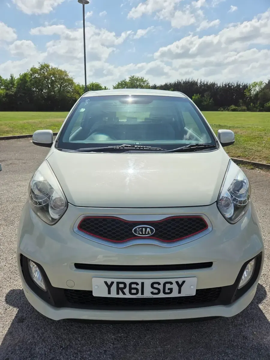 Używany Kia Picanto 2011 Beżowy Hatchback