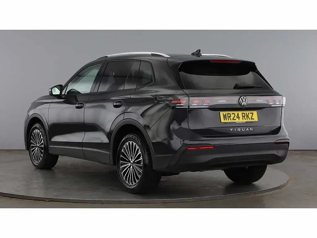 Used VW Tiguan Match 150 HP (110 kW) 2024 Grey SUV