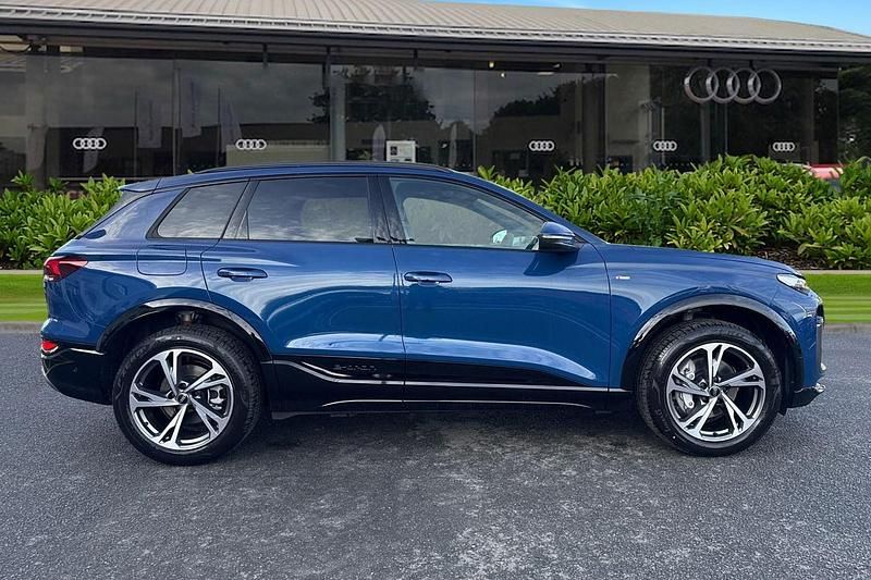 New Audi Q6 Sportback e-tron S-Line 2026 Blue SUV