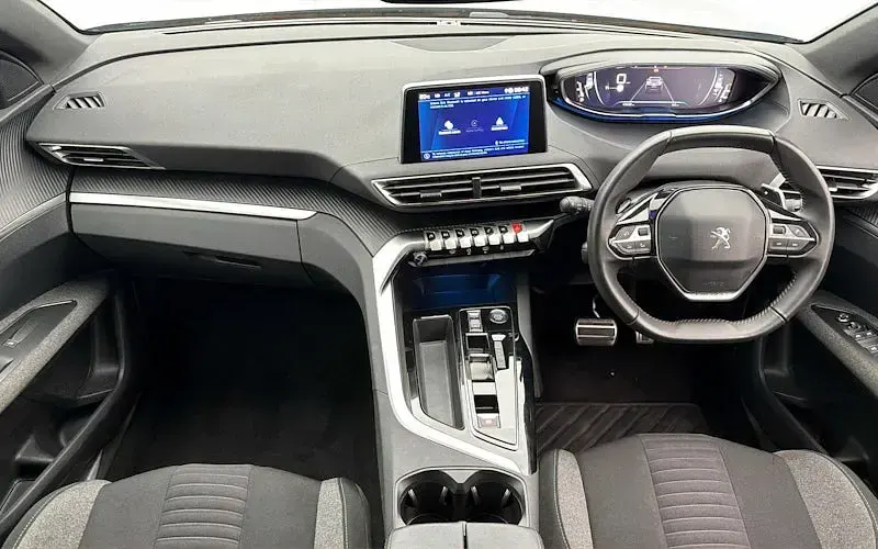 Used Peugeot 3008 Active+ 131 HP (96 kW) 2023 Grey SUV