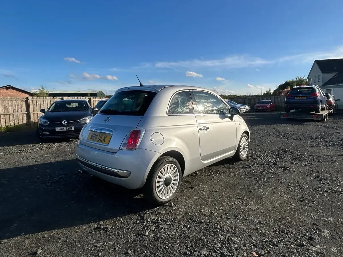Used Fiat 500 Lounge 69 HP (50 kW) 2011 Silver Hatchback