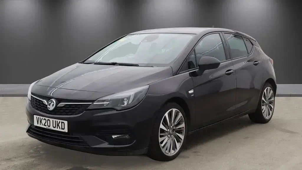 Used Vauxhall Astra SRi 145 HP (106 kW) 2020 Black Hatchback