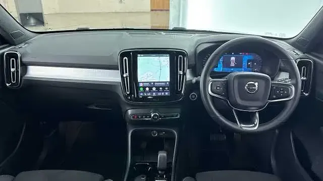 Used Volvo XC40 Plus 161 HP (118 kW) 2026 SUV