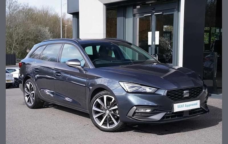 Used Seat Leon FR Sport 147 HP (108 kW) 2022 Grey Estate