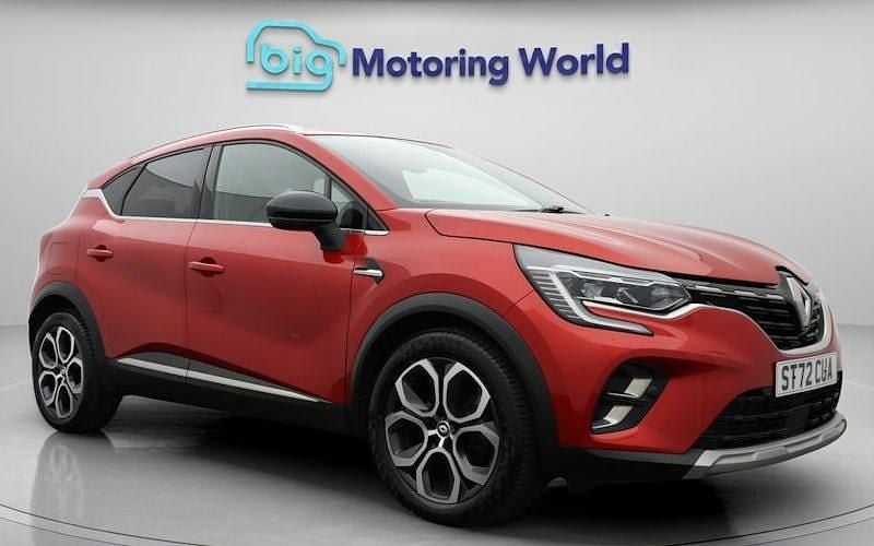 Second-hand Renault Captur Techno 143 CP (105 kW) 2023 Roșu SUV