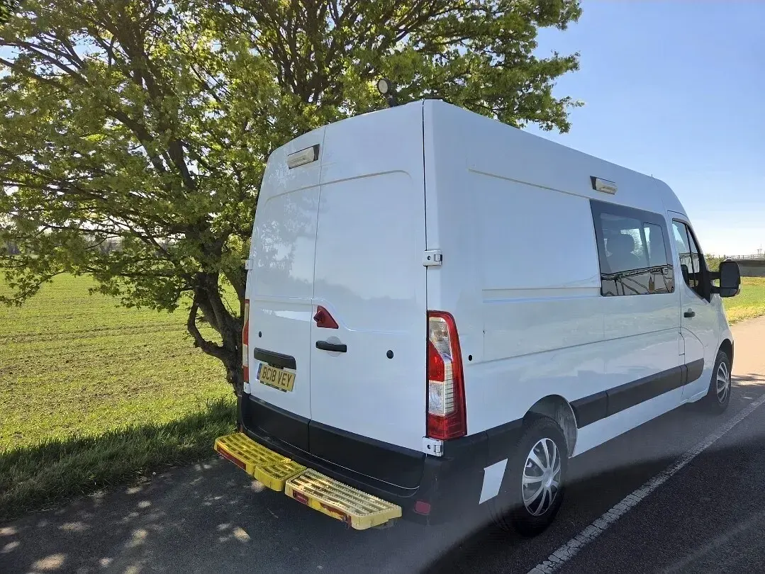 Used Vauxhall Movano 130 HP (95 kW) 2018 White MPV