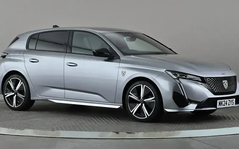 Used Peugeot 308 GT 131 HP (96 kW) 2024 Hatchback