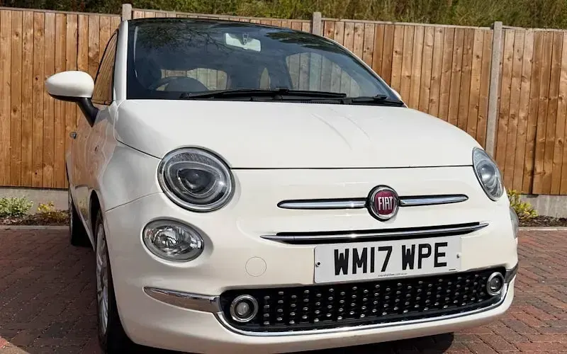 Used Fiat 500 Lounge 69 HP (50 kW) 2019 Hatchback