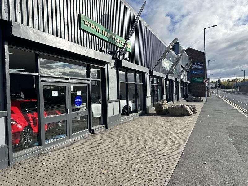 Grey Used 2018 Ford Transit Custom Limited | £18,999 (A bit pricey) - Image 1/3