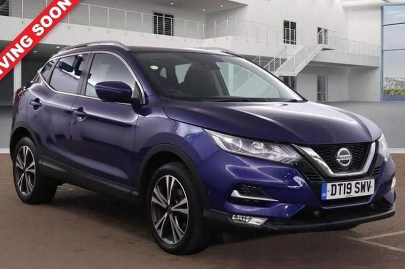Blue Used 2019 Nissan Qashqai N-Connecta SUV | £11,750 (Super price) - Image 1/1