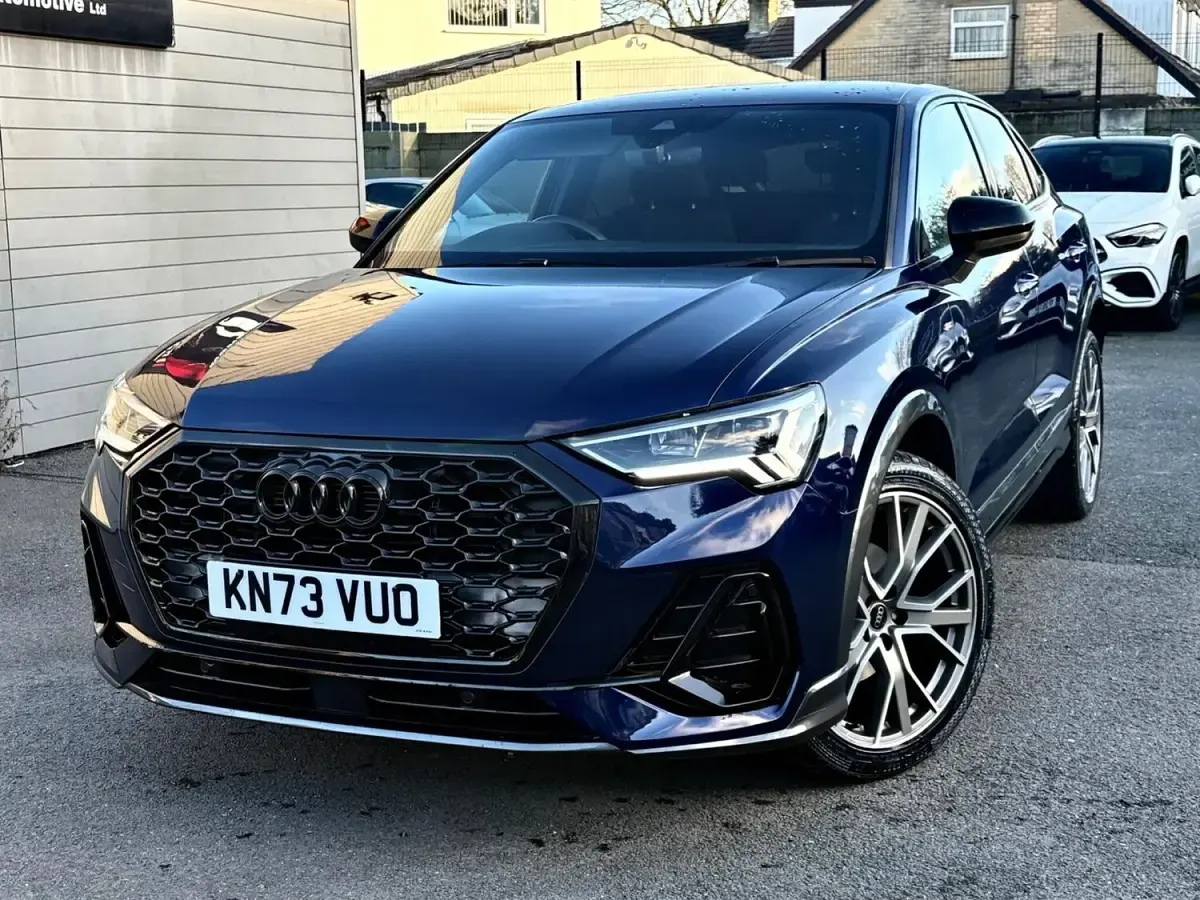 Used Audi Q3 Black Edition 150 HP (110 kW) 2023 Blue SUV