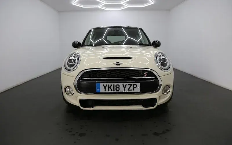 Used Mini Cooper S Hatch 192 HP (141 kW) 2017 Hatchback