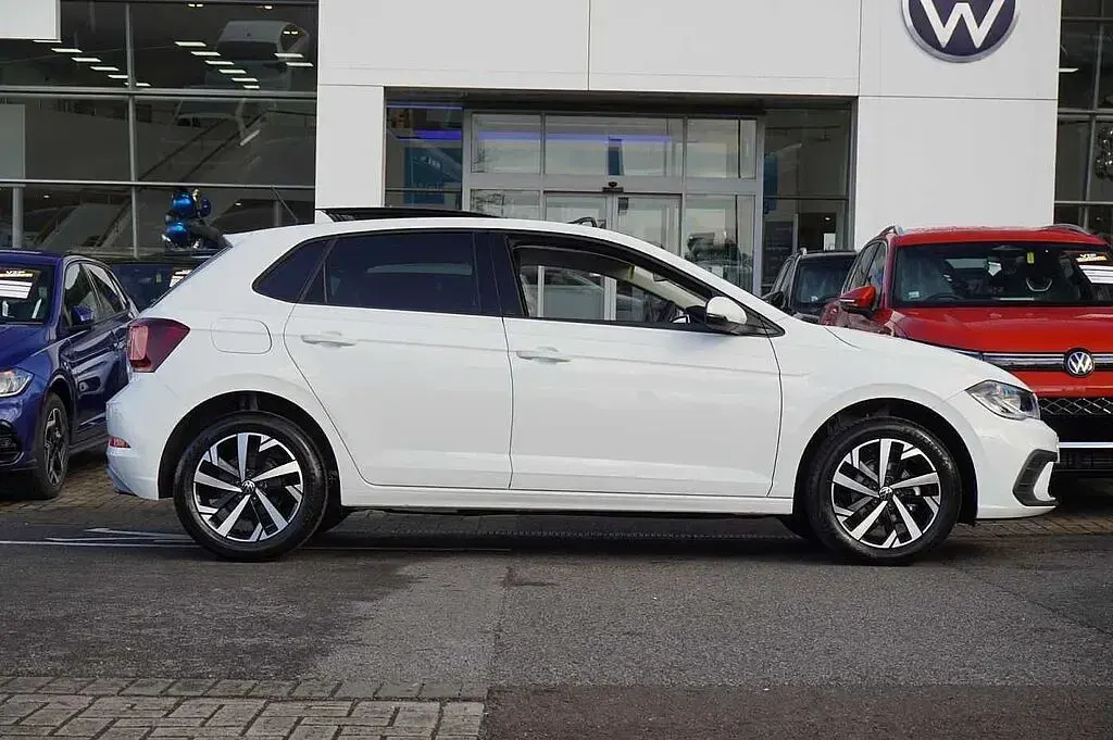 Used VW Polo 95 HP (69 kW) 2026 Hatchback