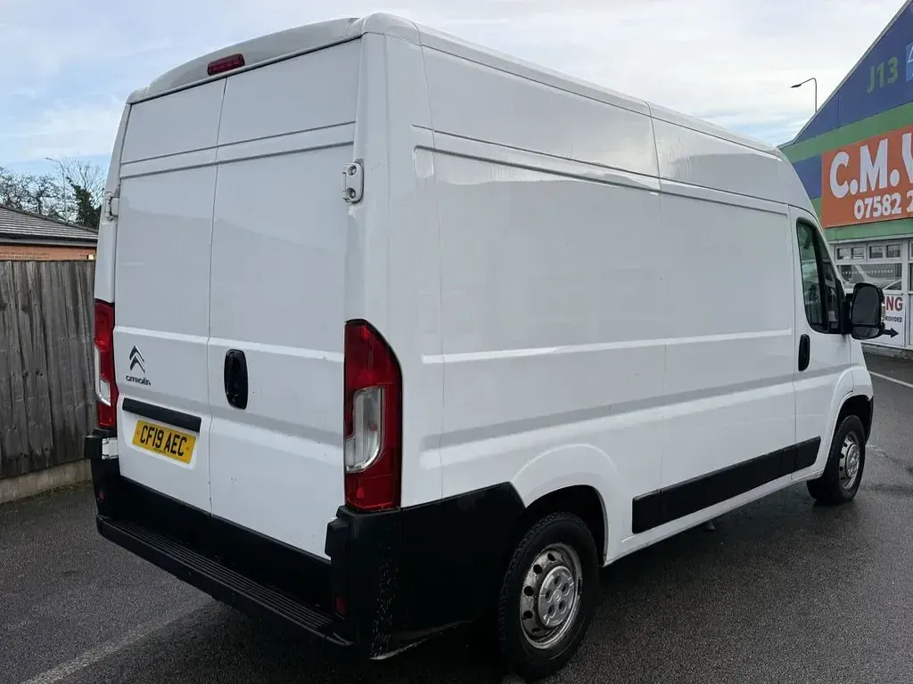 Used Citroën Relay 130 HP (95 kW) 2019 White Van