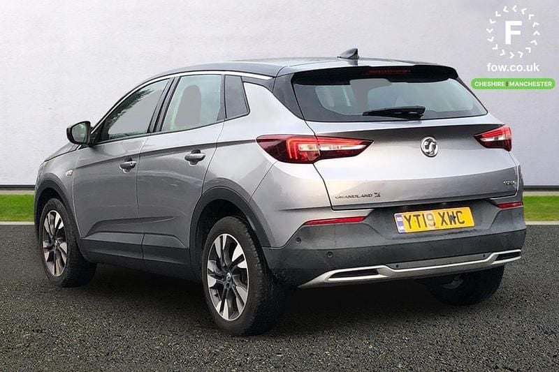 Used Vauxhall Grandland X Sport 131 HP (96 kW) 2019 Grey SUV