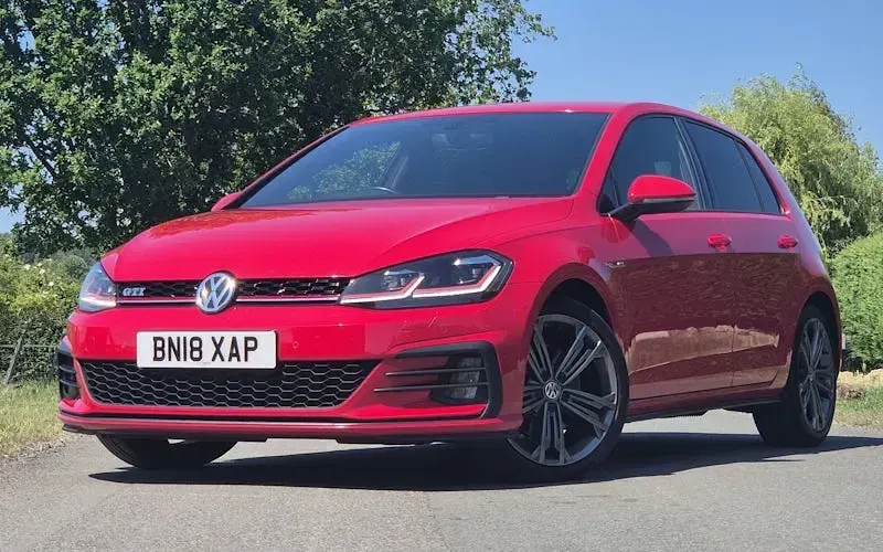 Used VW Golf VII GTI 230 HP (169 kW) 2018 Hatchback