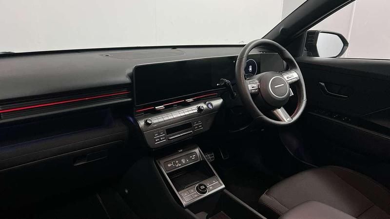 Image 2/4
