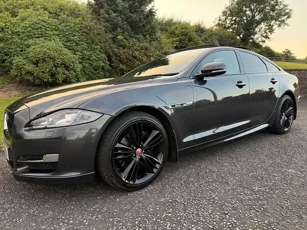 Used Jaguar XJ R-Sport 300 HP (220 kW) 2019 Grey Sedan