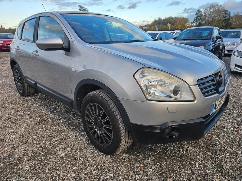 Used Nissan Qashqai Tekna 114 HP (83 kW) 2007 Silver SUV