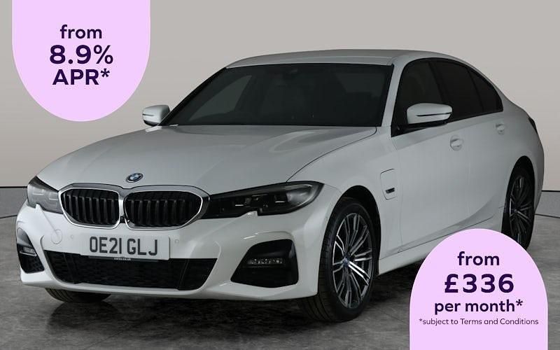 White Used 2021 BMW 330e M Sport Sedan | £22,247 (Fair price) - Image 1/3