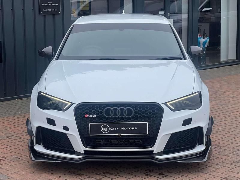 Used Audi RS3 Sportback Design 367 HP (269 kW) 2015 White Hatchback