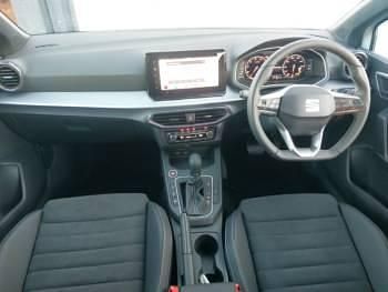 New Seat Ibiza XCELLENCE Lux 115 HP (84 kW) 2025 White Hatchback