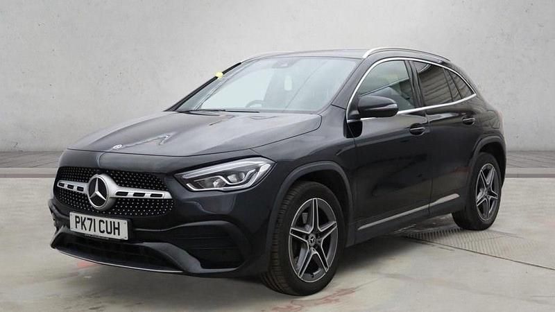 Used Mercedes GLA250 Exclusive 218 HP (160 kW) 2021 Black SUV