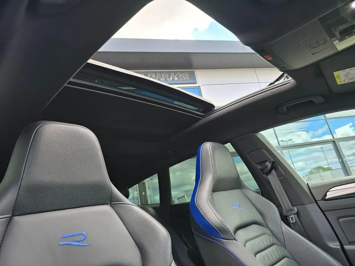 Used VW Arteon R 2022 Blue Estate