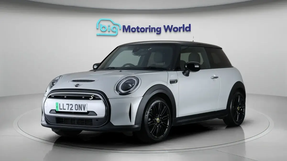 Used Mini Cooper SE Hatch 135 kW (184 HP) 2022 Hatchback