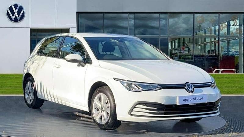 White Used 2022 VW Golf VIII Life Hatchback | £15,881 (Fair price) - Image 1/4