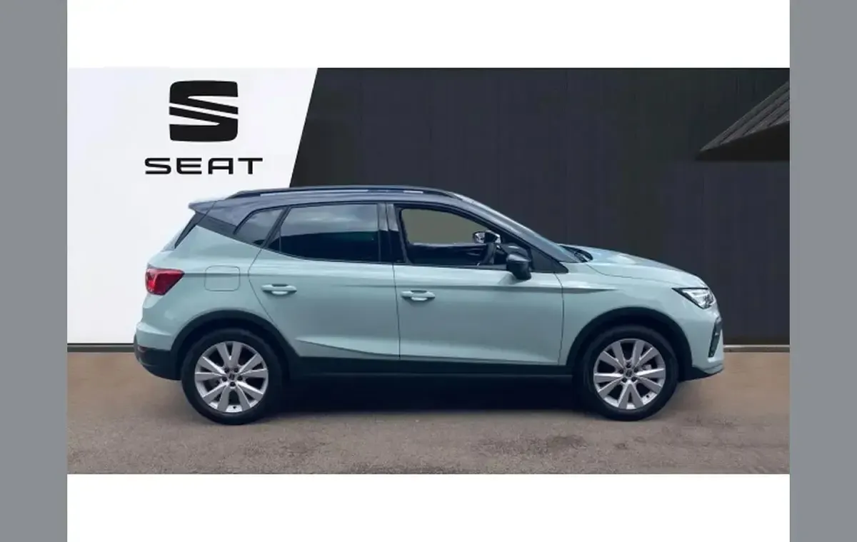 New Seat Arona FR First Edition 113 HP (83 kW) 2025 Other SUV