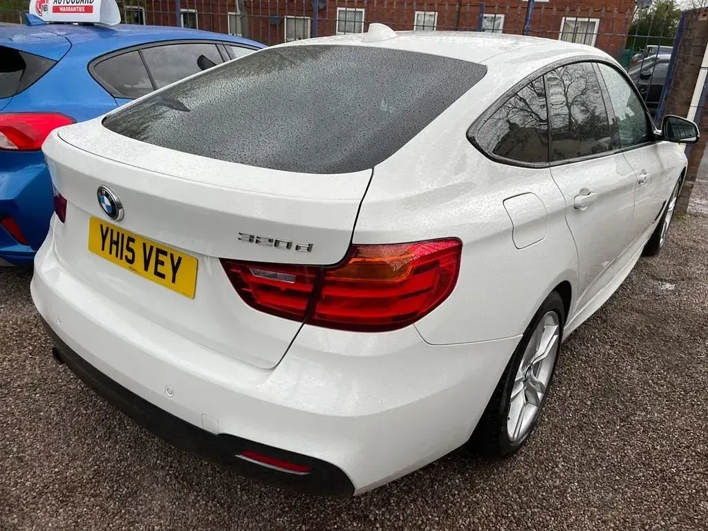 Usado BMW 320 M Sport 2015 Blanco Utilitario