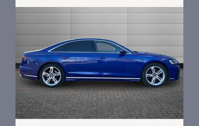 Used Audi A8L S-Line 286 HP (210 kW) 2022 Blue Sedan