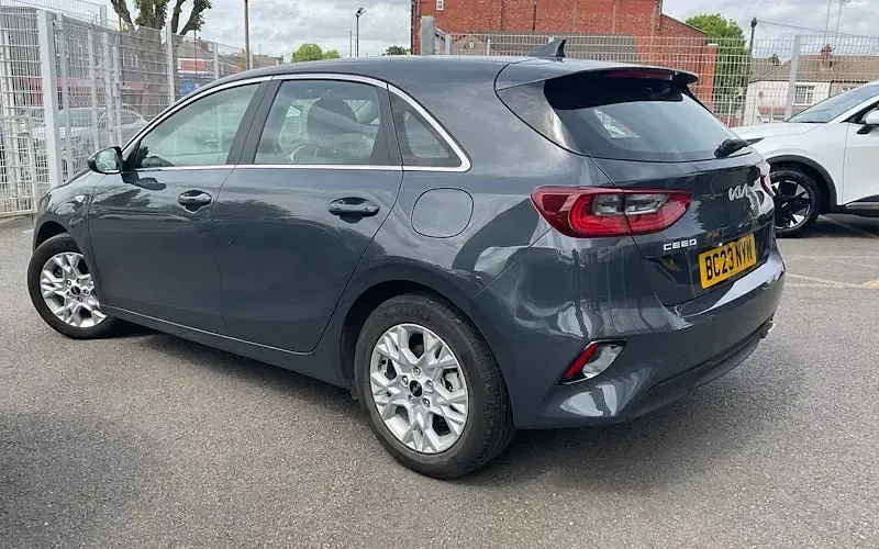 Used Kia Ceed 160 HP (117 kW) 2023 Hatchback