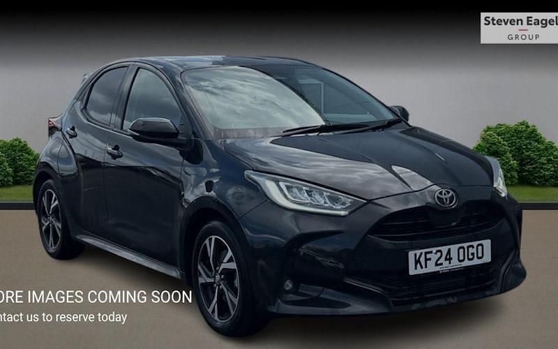 Used Toyota Yaris Hybrid Design 116 HP (85 kW) 2026 Hatchback