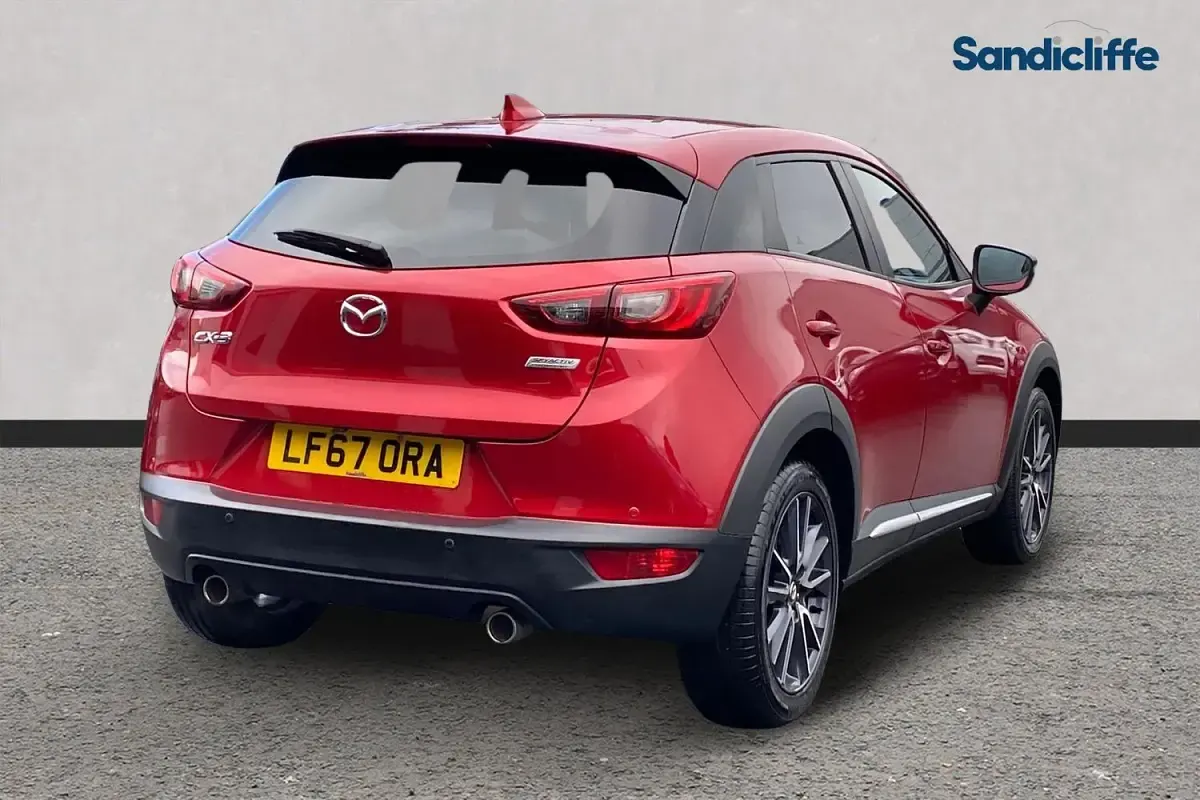 Second-hand Mazda CX-3 Inclusive 120 CP (88 kW) 2017 Roșu SUV