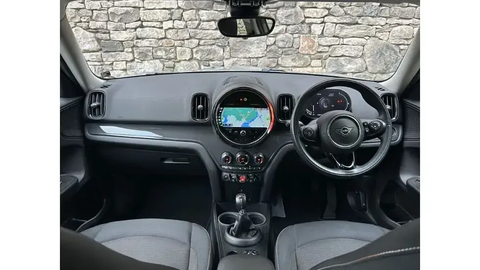Used Mini Cooper Countryman Classic 134 HP (98 kW) 2021 Grey SUV
