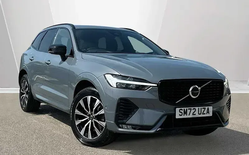 Used Volvo XC60 Plus 197 HP (144 kW) 2023 SUV
