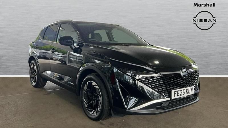 Pearl black New 2025 Nissan Qashqai N-Connecta SUV | £26,891 (Good price) - Image 1/4