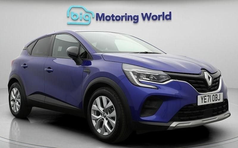 Used Renault Captur Iconic 91 HP (66 kW) 2021 Blue SUV