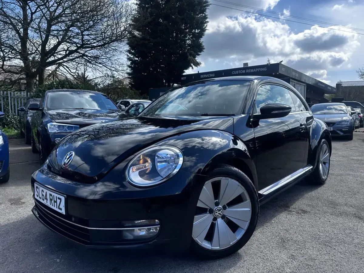 Używany VW Beetle Sportline 140 KM (102 kW) 2014 Czarny Hatchback