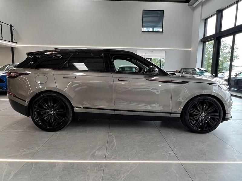 Used Land Rover Range Rover Velar First Edition 300 HP (220 kW) 2017 Silver SUV