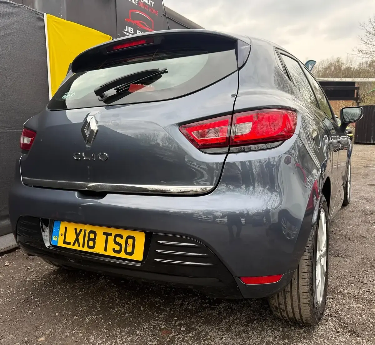 Used Renault Clio Dynamique 2018 Grey Hatchback
