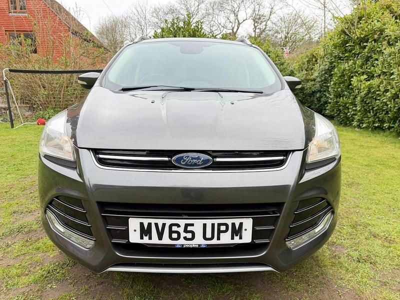 Used Ford Kuga Titanium 150 HP (110 kW) 2016 Grey SUV